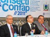 Presidentes do Confap e Consecti, Mário Neto (esquerda) e Odenildo Sena (centro) na mesa de abertura do Fórum (Foto: Carol Sena)