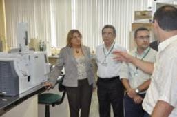 Imagem da notícia - Amazonas ganha núcleo de referência em pesquisas de Análise Química e Estrutural
