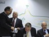 Os ministros da Ciência e Tecnologia, Marco Antonio Raupp, e da Educação, Aloizio Mercadante, participam do anúncio do primeiro laboratório de tecnologia avançada da empresa no Brasil e quarto no mundo (Foto:Fabio Rodrigues Pozzebom/ABr)