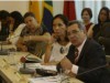 O reitor da UEA, José Aldemir (em primeiro plano à direita) fala sobre desafios e conquistas da FAPEAM (Foto: Ricardo Oliveira)