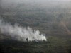 foco de incêndio em área da floresta amazônica  (Foto reprodução: Paulo Whitaker/Reuters)