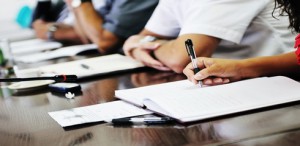 Imagem da notícia - UEA oferta 120 vagas em cursos de especialização