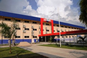 Imagem da notícia - Governador Omar Aziz inaugura em Manaus a primeira Samsung Smart School do Brasil
