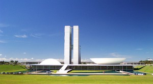 Imagem da notícia - Adiada a votação do PL 2177/13