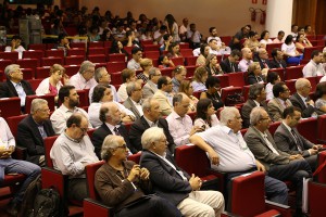 Comunidade científica prestigiou a palestra do ministro Clélio Campolina Diniz. (Foto: Érico Xavier)