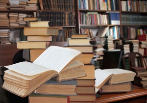 Imagem da notícia - Lançado edital para composição de livro