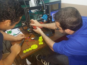 Imagem da notícia - Impressora 3D produzida na Fucapi é destaque na Feira Tecnológica