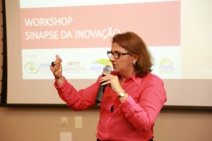 Diretora presidenta, Maria Olívia Simão, durante a abertura do evento. (Foto: Érico Xavier)