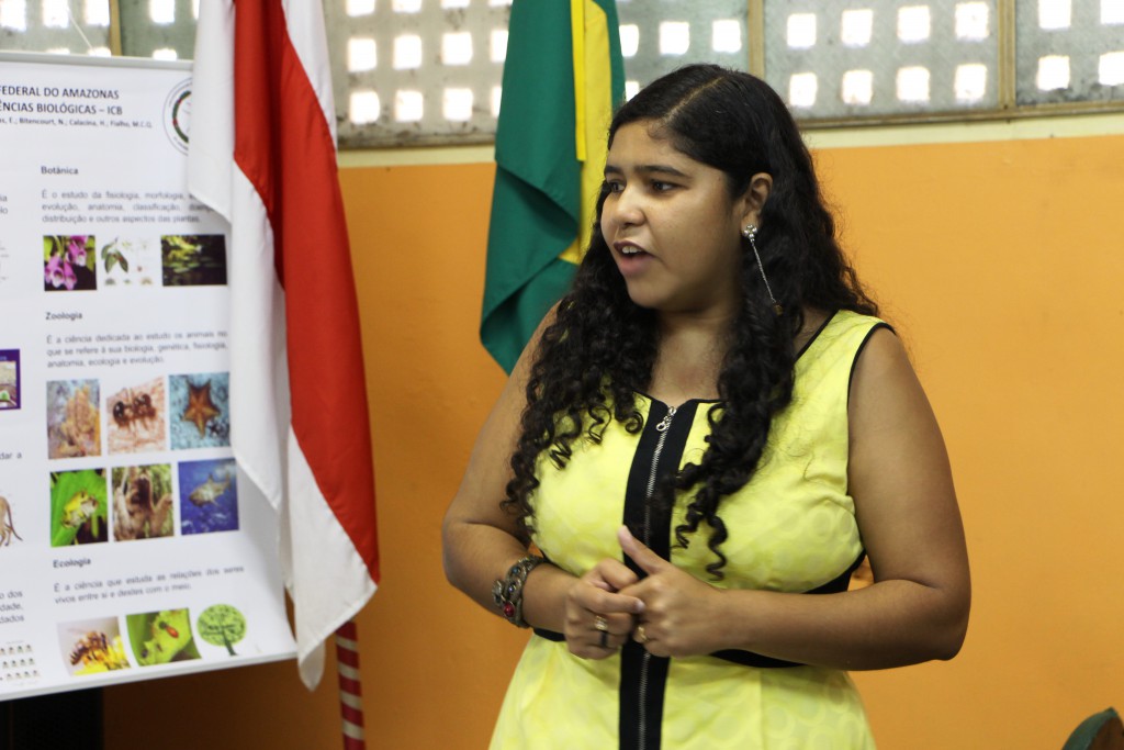 PROF. LELILA FERNANDA VALERIANA (3)