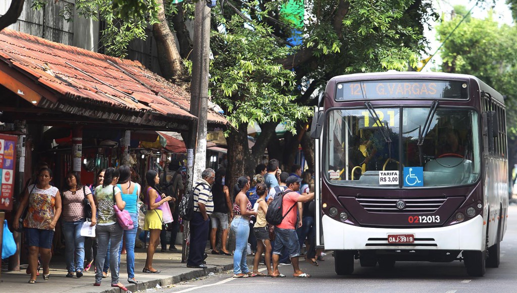 O software irá permitir os cálculos dos indicadores da classe mundial aplicável para manutenção dos ônibus de transporte público de Manaus