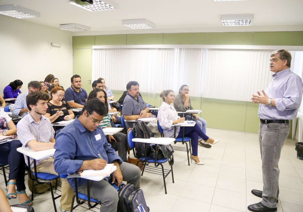 Precisamos pegar o conhecimento e transformá-lo em lucro