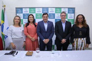 Imagem da notícia - Governo do Amazonas anuncia investimento no Programa Ciência na Escola
