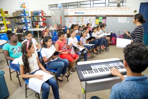 Imagem da notícia - Música auxilia na aprendizagem da língua inglesa em Manaus