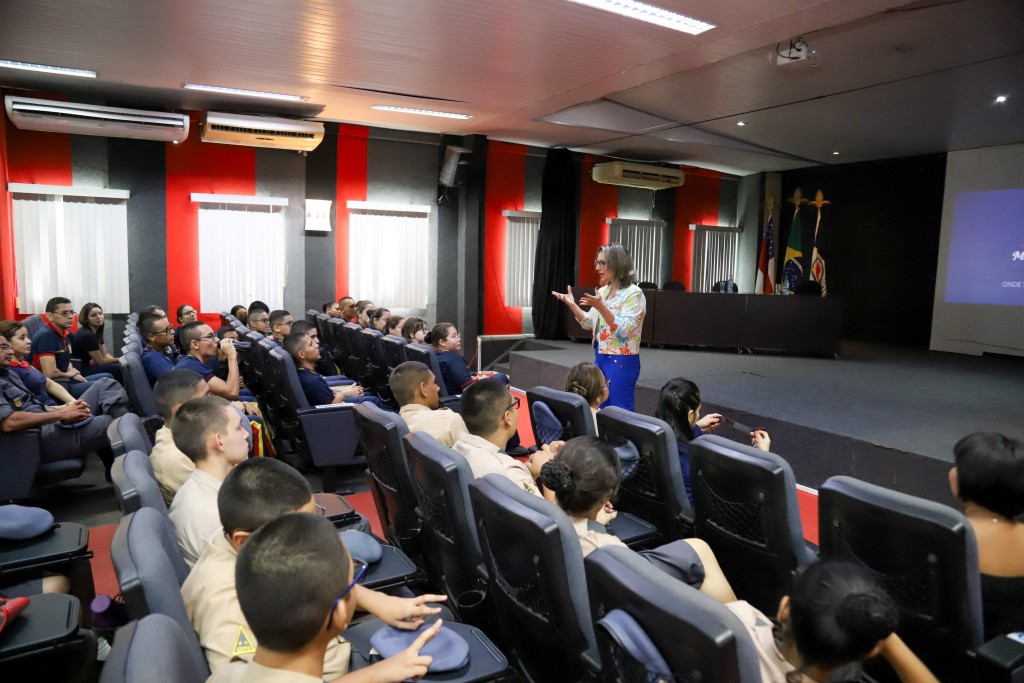 06.03.2020 - PALESTRA COLÉGIO MILITAR - MENINAS E MULHERES - FOTOS EX._-4