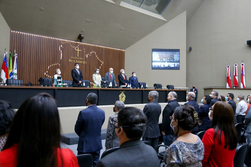 HOMENAGEM DE ENTREGA DE MEDALHA AO DR. MARCUS BARROS_-64