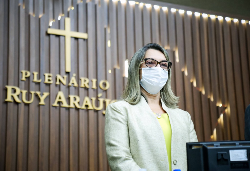 HOMENAGEM DE ENTREGA DE MEDALHA AO DR. MARCUS BARROS_-68