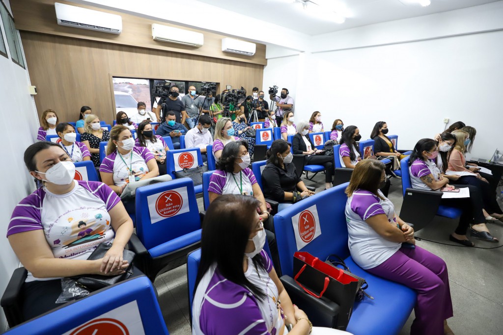 11.02.2022 - LANÇAMENTO MOVIMENTO MULHERES E MENINAS NA CIÊNCIA DA FAPEAM - Fotos Érico Xavier - Fapeam-53