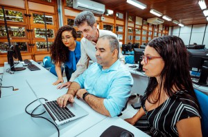 Imagem da notícia - Com apoio do Governo do AM, estudo usa inteligência artificial e tecnologias digitais para referenciamento de pacientes