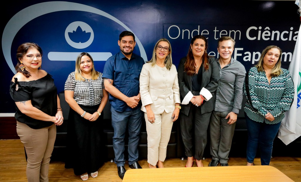 22.09.2023 - REUNIÃO FAPEAM E REITOR DA UEA- Foto Érico Xavier - FAPEAM_-21