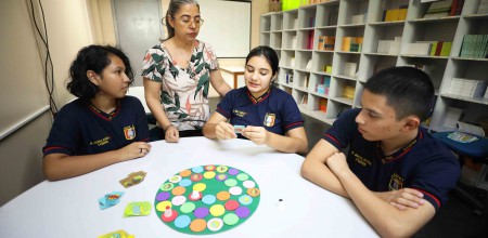 FAPEAM- CRIAÇÃO DE JOGOS EDUCATIVOS NO COLÉGIO DA CPMM - FOTO NATHALIE BRASIL (2)