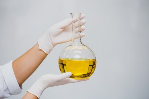 Imagem da notícia - Alunos da rede estadual obtêm biodiesel a partir de óleo residual em pesquisa apoiada pelo Governo do Amazonas