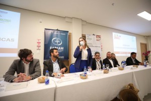 Imagem da notícia - Fapeam e parceiros reúnem comunidade científica para esclarecer dúvidas sobre nova chamada da Iniciativa Amazônia +10