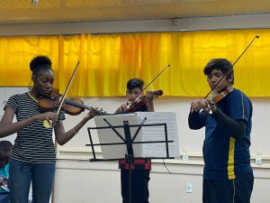 Imagem da notícia - Projeto apoiado pelo Governo do Amazonas promove democratização da música no processo educacional