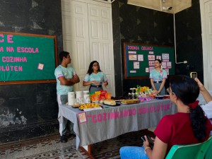 Imagem da notícia - Projeto apoiado pelo Governo do Amazonas leva ensino da química de forma lúdica para estudantes em Manaus