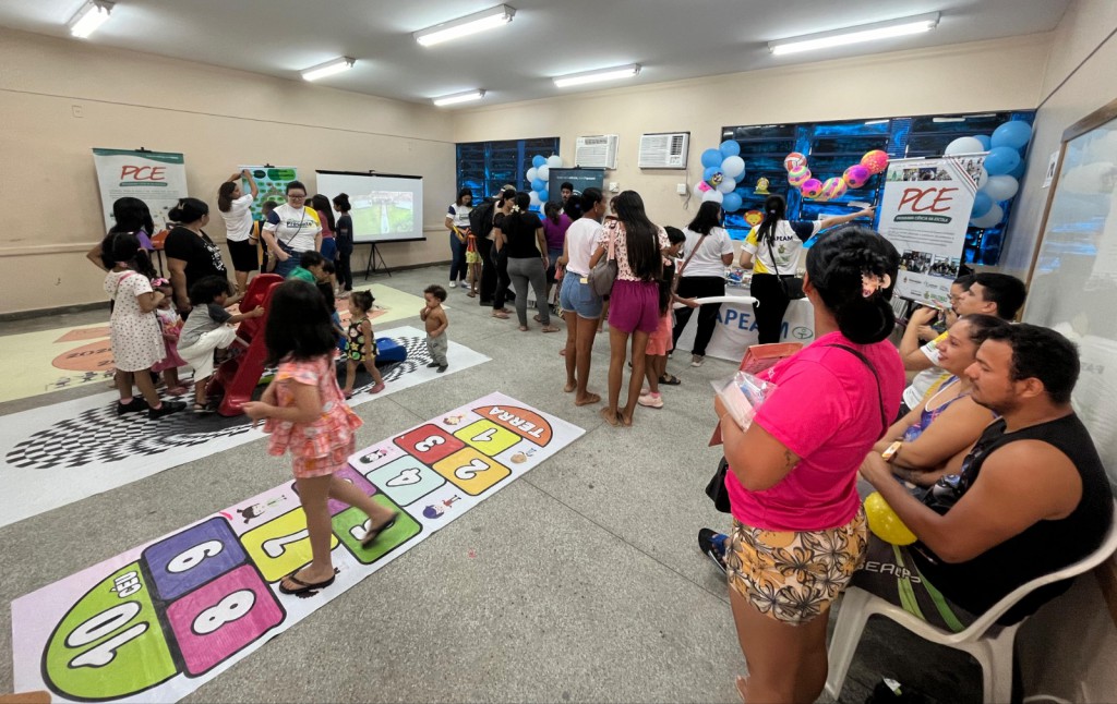 Fapeam leva ações de popularização da ciência e atividades lúdicas em ação do Governo Presente-Foto-Esterffany Martins