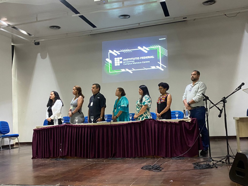FAPEAM _ Desafios e possibilidades da EJA e do EPT são discutidos em evento apoiado pelo Governo do Amazonas _ FOTO - ACERVO (1)