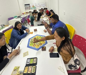 Imagem da notícia - Com apoio do Governo do Amazonas, Tefé recebe torneio de jogos de tabuleiros analógicos ‘JogaTech’